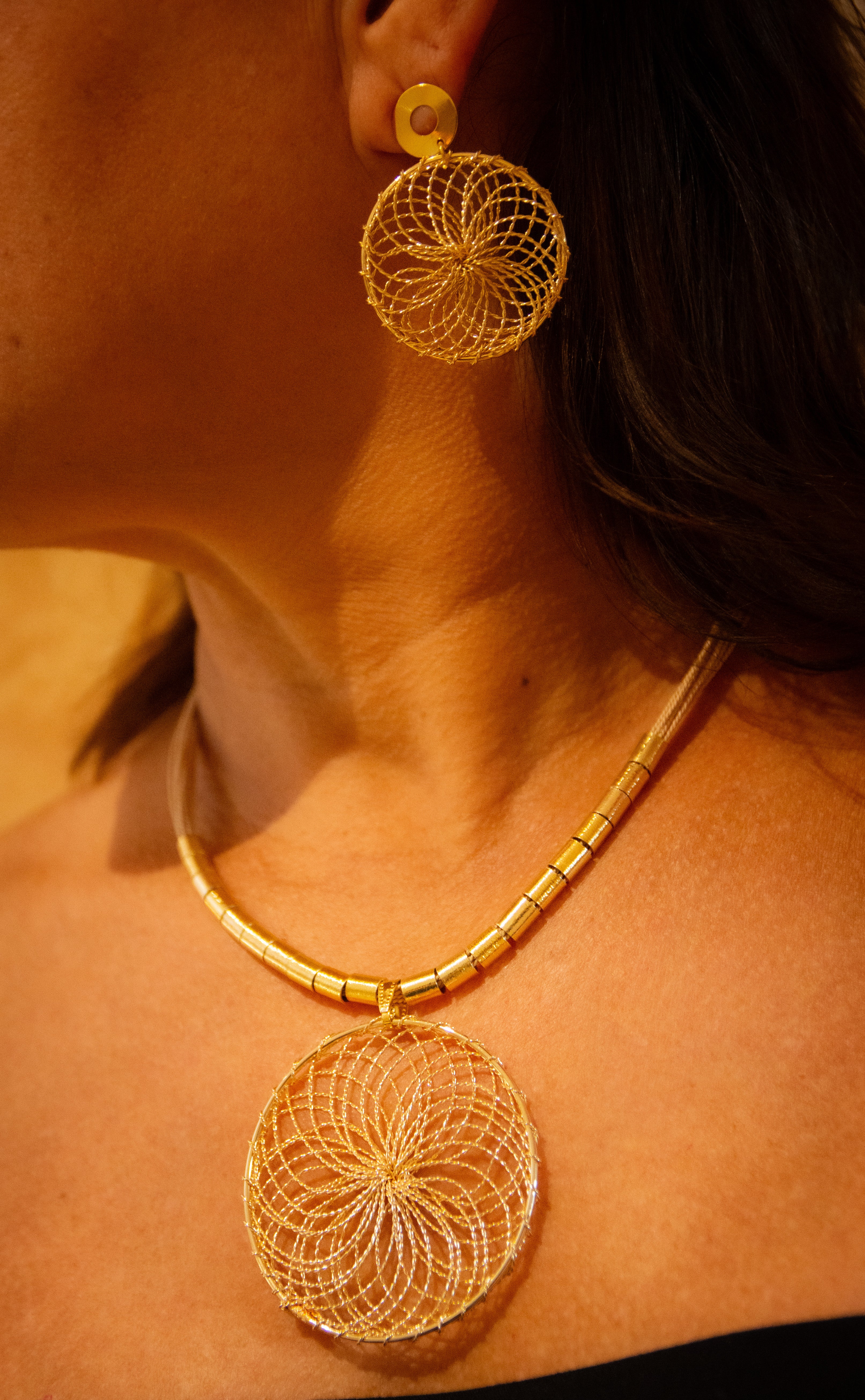 COLAR ARAMADO ELIPTICO