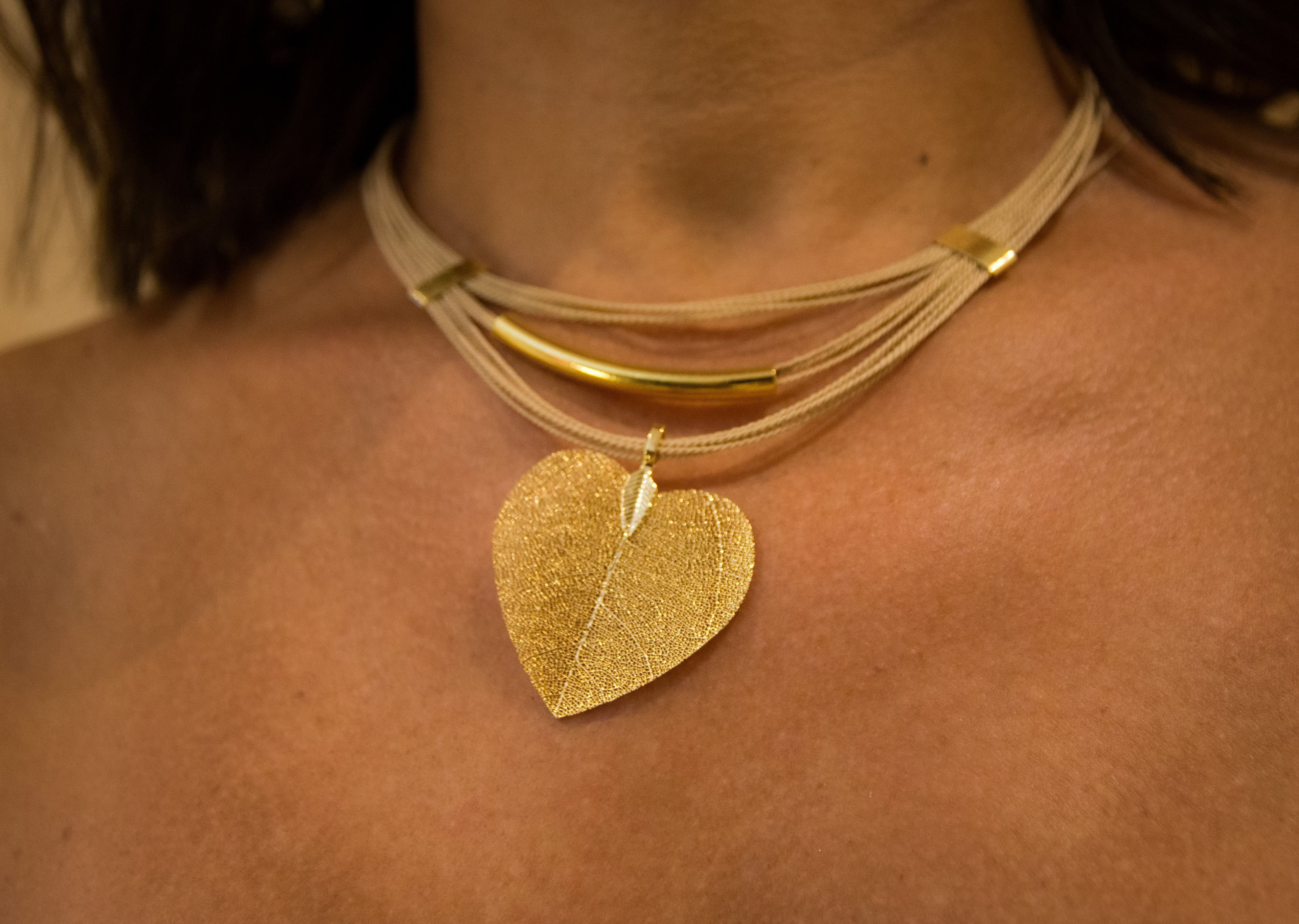 COLAR BURITI IPOMOEA ESQUELETIZADA